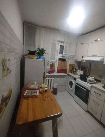 Продажа квартир: 3 комнаты, 58 м², 104 серия, 1 этаж