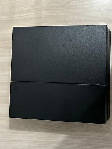 купить nintendo switch 2: Игровая консоль Sony PlayStation 4 (оригинальная «fat» версия), цвет — 3