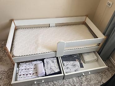 bunk bed: Детская кровать с бортиками и выдвижными ящиками - Размер спального — 3