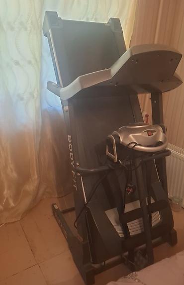 İdman və istirahət: Body Fit qaçış trenajoru – qatlanan dizayn - Model: Body Fit (gövdə — 1