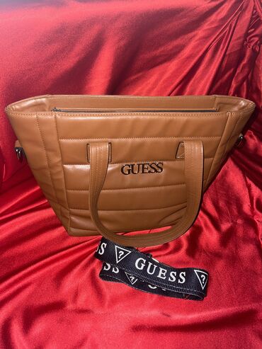 sat sa slikom: Torba za rame, Guess