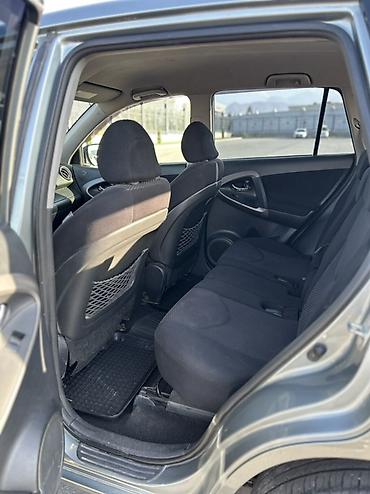 донголок машина: Toyota RAV4: 2006 г., 2 л, Автомат, Бензин, Кроссовер — 8