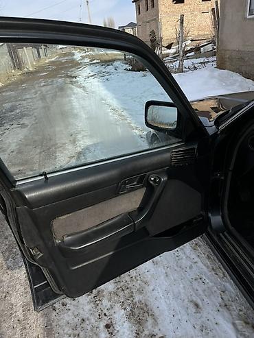 BMW: BMW 5 series: 1989 г., 2 л, Механика, Бензин, Седан — 13