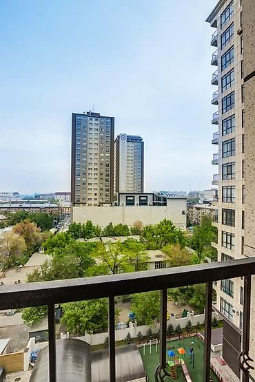 Посуточная аренда квартир: 4 комнаты, Душевая кабина, Постельное белье, Кондиционер — 14