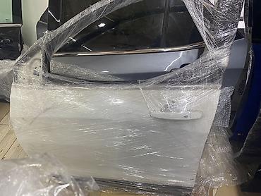 Avtomobil qapıları: Sağ arxa, Chevrolet eqonex malibu aviyo curuz, ABŞ — 6