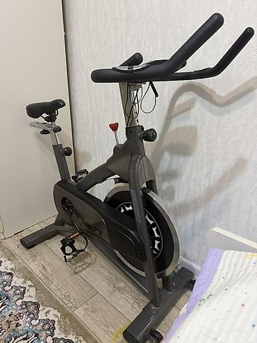 Спин-байк Velocity Fitness - Профессиональный инерционный at lalafo.kg Спин-байк Velocity Fitness - Профессиональный инерционный