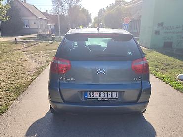 auto plac cacak polovni automobili: Citroen C4 Picasso 2007. g. 1,6HDI, 80Kw registrovan do 12.2026. Lepo — 2