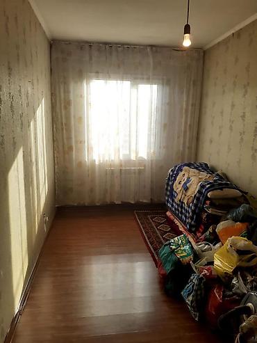 суточная однокомнатная квартира: 1 комната, 12 м², 1 этаж, Косметический ремонт — 3