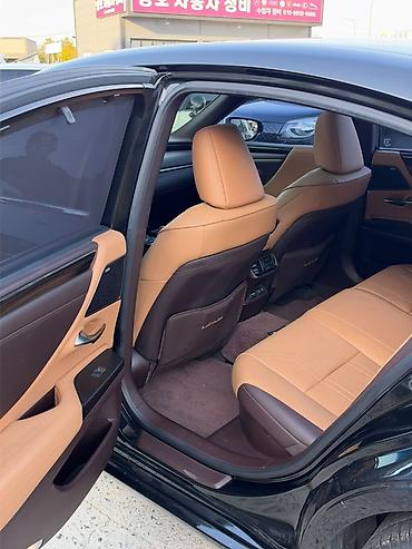 Lexus: Lexus ES: 2020 г., Гибрид, Седан — 28