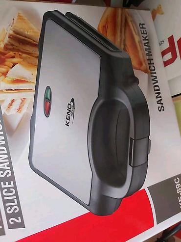 auto radio: KENO električni toster/sendvič meker – model KE-89C - Snaga: 750 W — 3