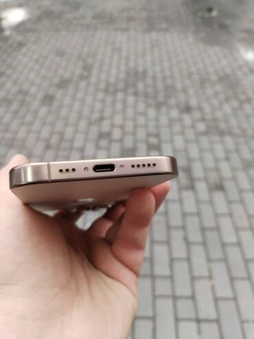 Apple iPhone: IPhone 16 Pro, 128 GB, Desert Titanium, Zəmanət, Simsiz şarj, Face ID — 6