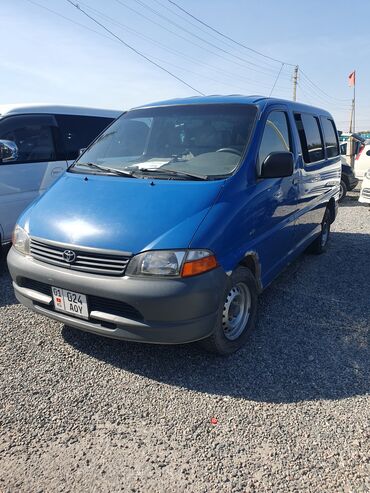 mitsubishi delica авто: Toyota Hiace: 2001 г., 2.5 л, Механика, Дизель, Минивэн