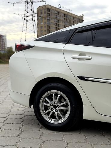ravon 4: Toyota Prius: 2016 г., 1.8 л, Автомат, Гибрид, Лифтбек — 7