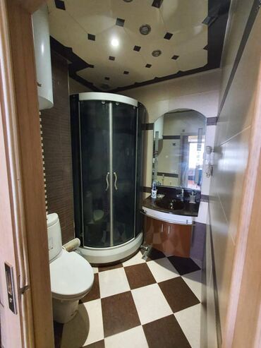 Köhnə tikili: Bakı, 5 otaqlı, Köhnə tikili, m. Gənclik, 150 kv. m — 11