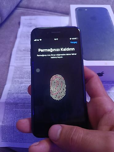 iphone xs kamera: IPhone 7, 32 GB, Qara, Sənədlərlə — 3
