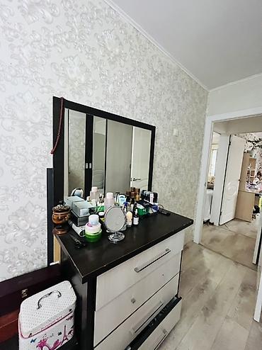 Продажа квартир: 3 комнаты, 60 м², Аламедин-1 мкр 104 серия, 3 этаж, Косметический ремонт — 5