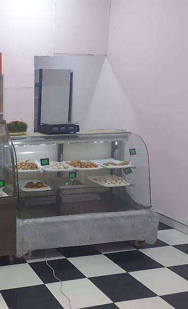 Digər biznes avadanlığı: **Quru Vitrin satilir yaxsi veziyyetde unvan Xezer rayon Bine qesebesi — 1