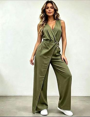 Ostali poslovi u prodaji: Nova kolekcija ✨️ Kombinezon: 2.800dinara
Xs s m l xl — 4