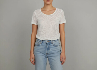 narzutka na stroj sinsay: Janina, Women`s T-shirt, size XS