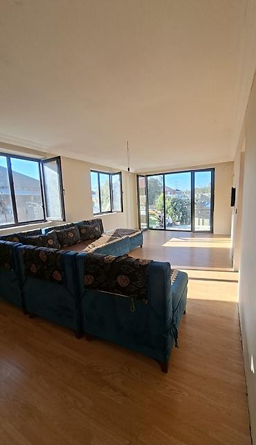 1: 3 otaqlı, 96 kv. m, Kredit var, Yeni təmirli — 2