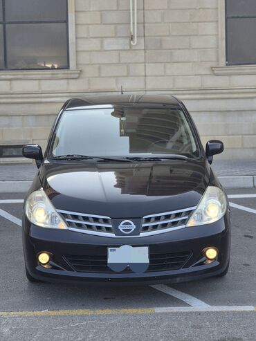 Nissan Tiida: 1.5 л | 2012 г. Хэтчбэк