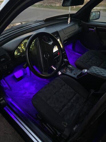 Mercedes-Benz: Mercedes-Benz C-Class: 2.2 l | 1999 il Sedan — 14