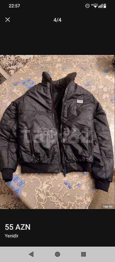 ev geyimler: Qara kişi qış gödəkçəsi - Model: qısa, idman üslubunda puff/parka — 1