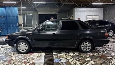 cd 70: Volkswagen Passat: 1990 г., 1.8 л, Механика, Бензин, Седан — 3