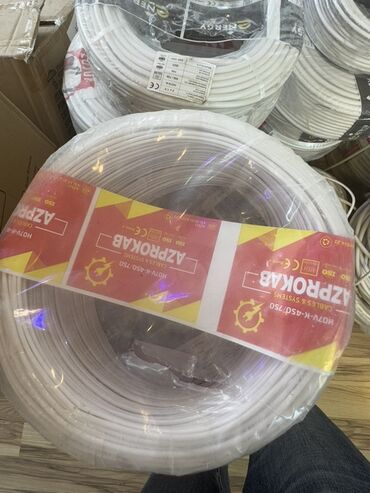 cabel: AZPROKAB markalı, ağ rəngdə, rulon şəklində elektrik kabeli. Kabel