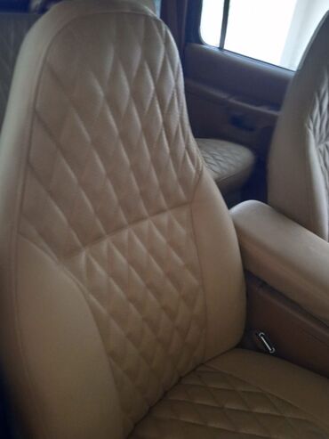 Ford: Ford Explorer SUV - Kuzov: qara rəng, 5 qapı, geniş baqajlı gövdə - — 18