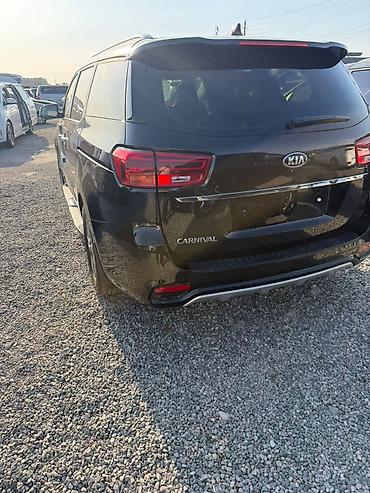 карниваль: Kia Carnival: 2019 г., 2.2 л, Автомат, Дизель, Минивэн — 5