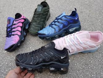 Patike i sportska obuća: Nike, 37