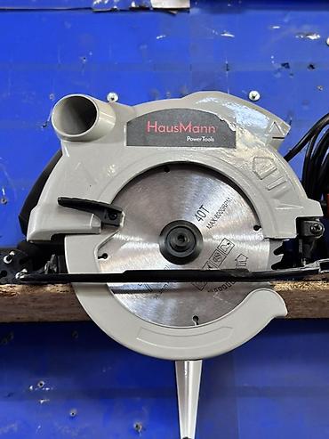 купить циркулярный станок с фуганком бу: Циркулярная пила HausMann Power Tools. Ручная дисковая пила — 1