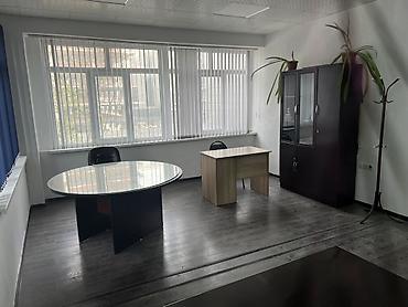 Коммерческая недвижимость: Сдается офис — 30 м² 📍 ул. Максима Горького, 1А/7 Ориентир: кафе — 4