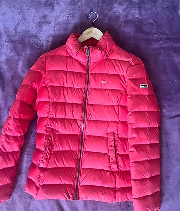 brend geyim: Tommy Hilfiger — женская демисезонная куртка (размер S) Продаю — 2