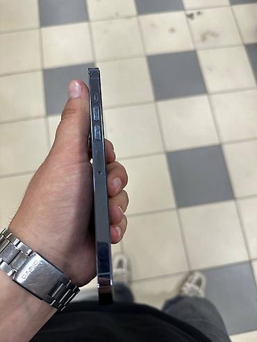Apple iPhone: IPhone 13 Pro Max — 4