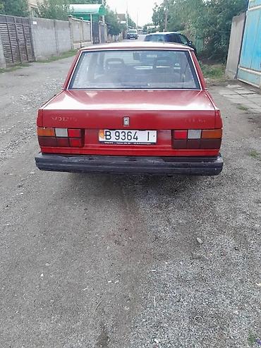 Унаа сатуу: Volvo 740: 1986 г., 2.4 л, Кол менен иштөөчү, Бензин, Седан — 3