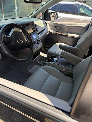 voxy noah: Toyota Sienna: 2020 г., 3.5 л, Автомат, Бензин, Минивэн — 4