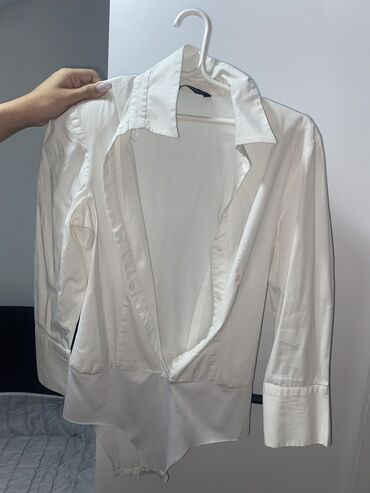 svilena bluza zara: Zara, S (EU 36), M (EU 38), Jednobojni, bоја - Bela