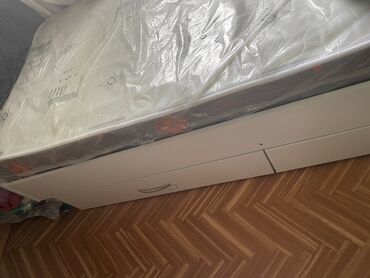 напольная кровать: Кровать с матрасом 2 м • 1 м односпальная детская новая