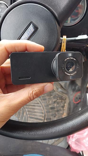 kamera video: Video qeydiyyatci wifi ve gps funksiyasida var 
Sureti gosterir — 3