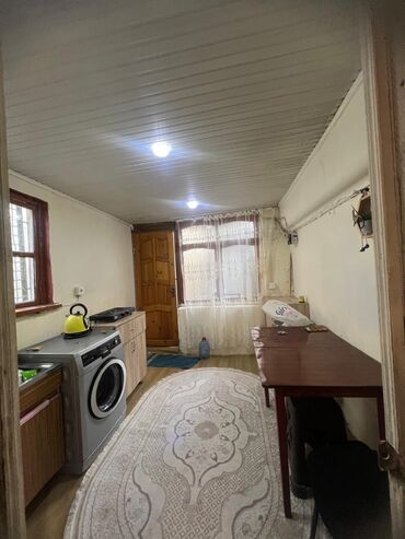 Uzunmüddətli kirayə evlər: 80 kv. m, 2 otaqlı, Telefon, İşıq, Su -da lalafo.az — 10 Uzunmüddətli kirayə evlər: 80 kv. m, 2 otaqlı, Telefon, İşıq, Su — 10