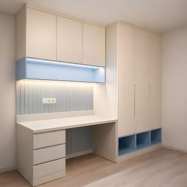 sifarişlə yığılır: Oğlan üçün, Yeni, 3 qapılı, Açılan, Düz dolab — 1