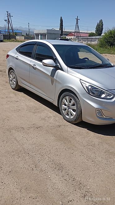 соната экран: Hyundai Accent: 2016 г., Автомат, Бензин, Седан — 6