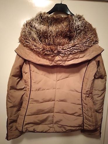 moncler: Zenska perjana jakna Zara. Veličina M.Boja:staro zlato, odlično je — 2