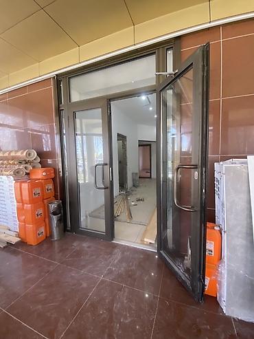 нужна: СДАЁТСЯ КОММЕРЧЕСКОЕ ПОМЕЩЕНИЕ — 539 м² ПЕРВАЯ ЛИНИЯ, Бульвар Эркиндик — 4