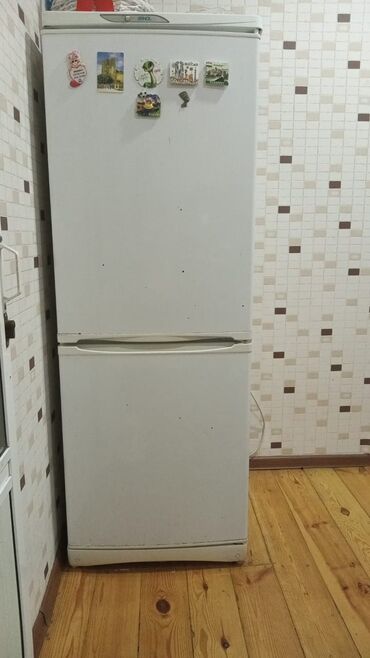 soyuducu xaladelnik: Б/у 2 двери Indesit Холодильник Продажа, цвет - Белый