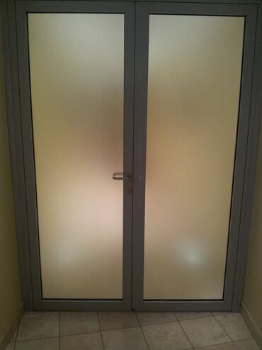 Pəncərə şüşələri: Pəncərələrdə, qapılarda ikiqat şüşə dəyişdirilməsiçirkli, qırılmış -da lalafo.az — 9 Pəncərə şüşələri: Pəncərələrdə, qapılarda ikiqat şüşə dəyişdirilməsiçirkli, qırılmış — 9