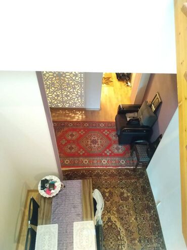 Uzunmüddətli kirayə evlər: 74 kv. m, 3 otaqlı — 3