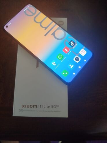 telefonun: Xiaomi Mi 11 Lite, 256 GB, 
 Barmaq izi, Face ID